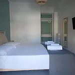 3b Nocleg ze śniadaniem 4*